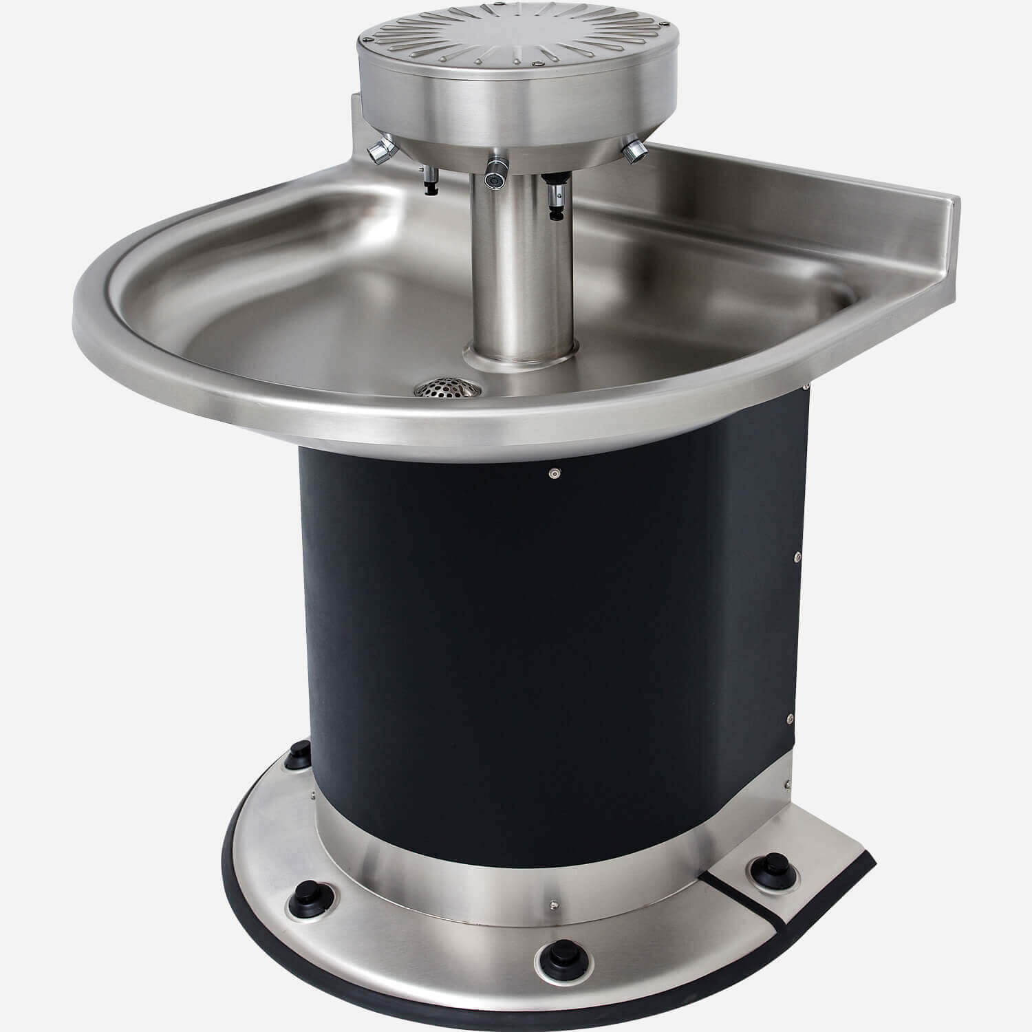 Four Station On-Floor, Semi-Circular Stainless Steel Wash Fountain